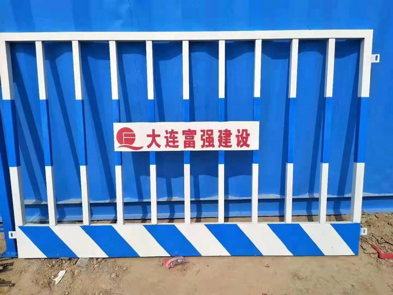 建水双板竖管基坑护栏